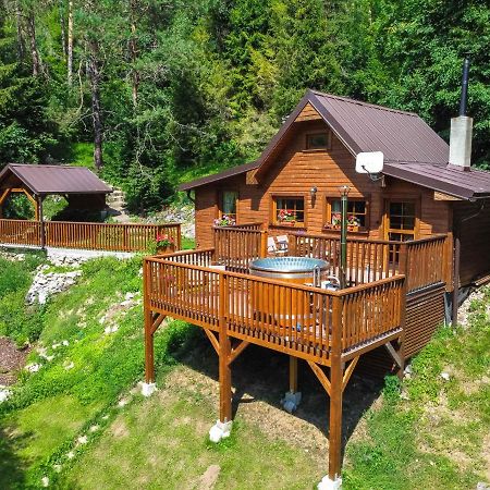 Sovia Wellness Chata S Jacuzzi Kadou A Saunou, Cingov Сміжани Екстер'єр фото